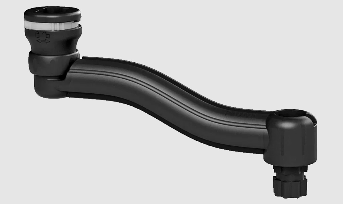 02-4147-11-Swing-Arm-R-Lock